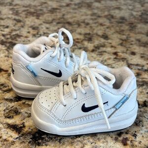 Nike Leather Tennis Shoes Toddler Size 2C White w/Navy Swosh and letters